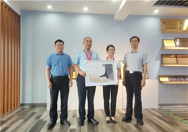 閩旋科技再獲國際發(fā)明獎，泉州市總工會(huì )副主席陳坤生一行蒞臨指導和表彰